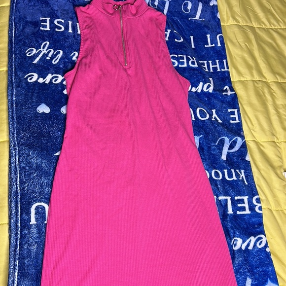 Pink bodycon zip up dress - Picture 3 of 4